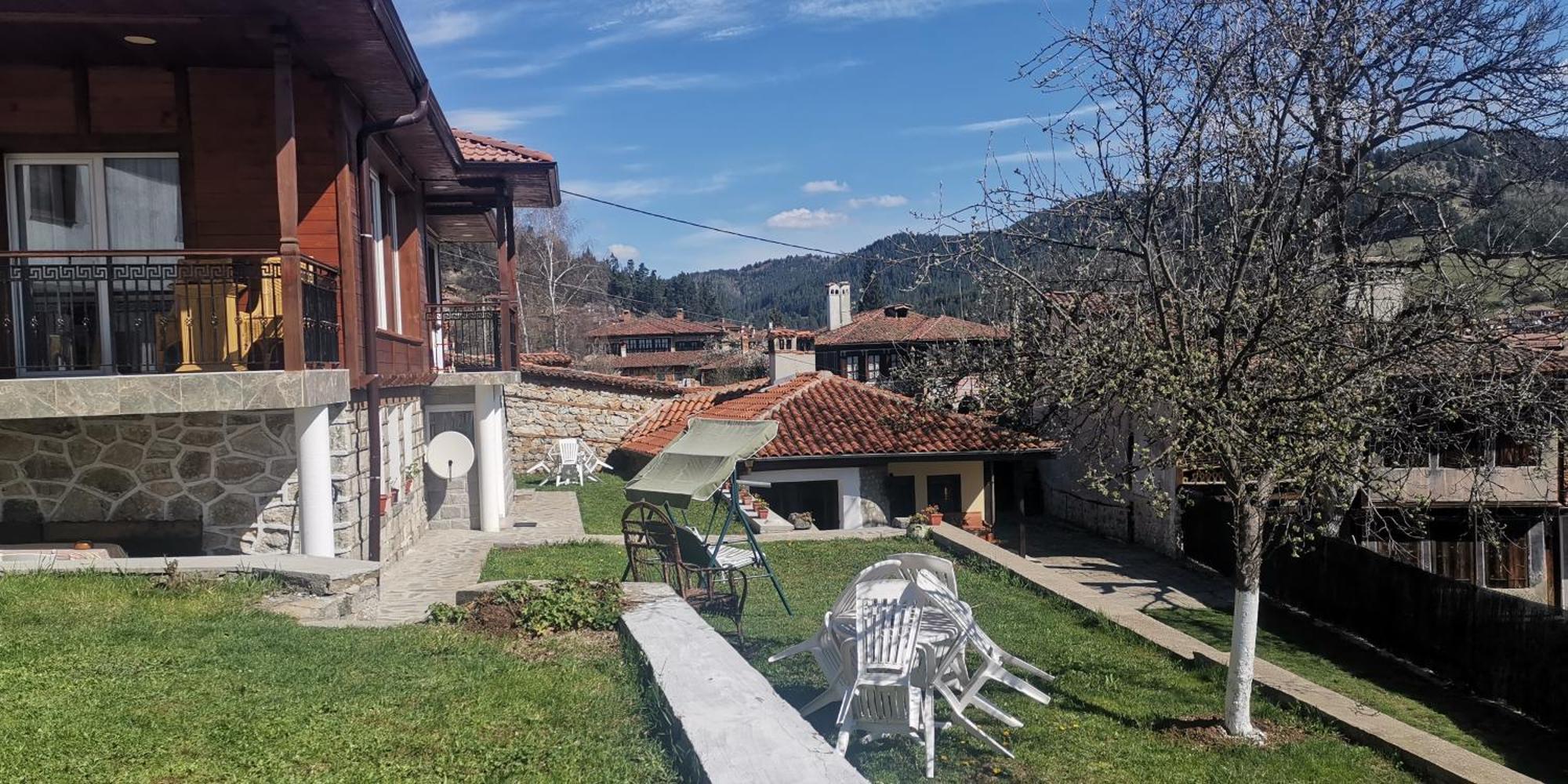 Апартамент При Рени Koprivshtitsa Exterior photo